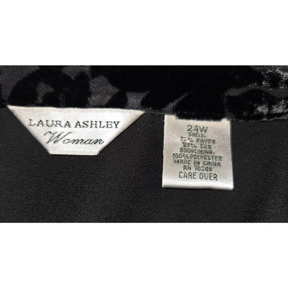 VTG Laura Ashley Black Velvet Burnout Top PLUS Sz 24W Blouse Floral Whimsigoth - Picture 9 of 16